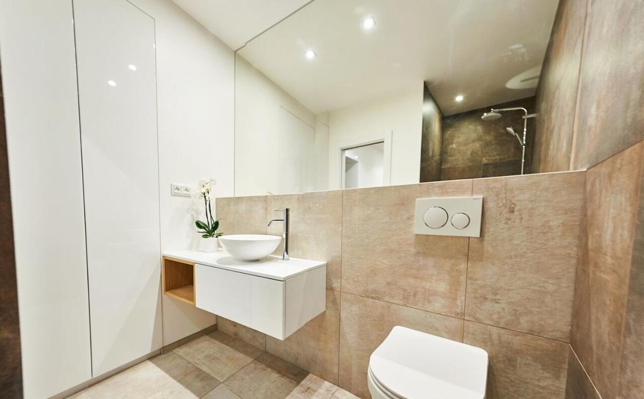 Beautiful Apartment Near The City Center Kosice Luaran gambar